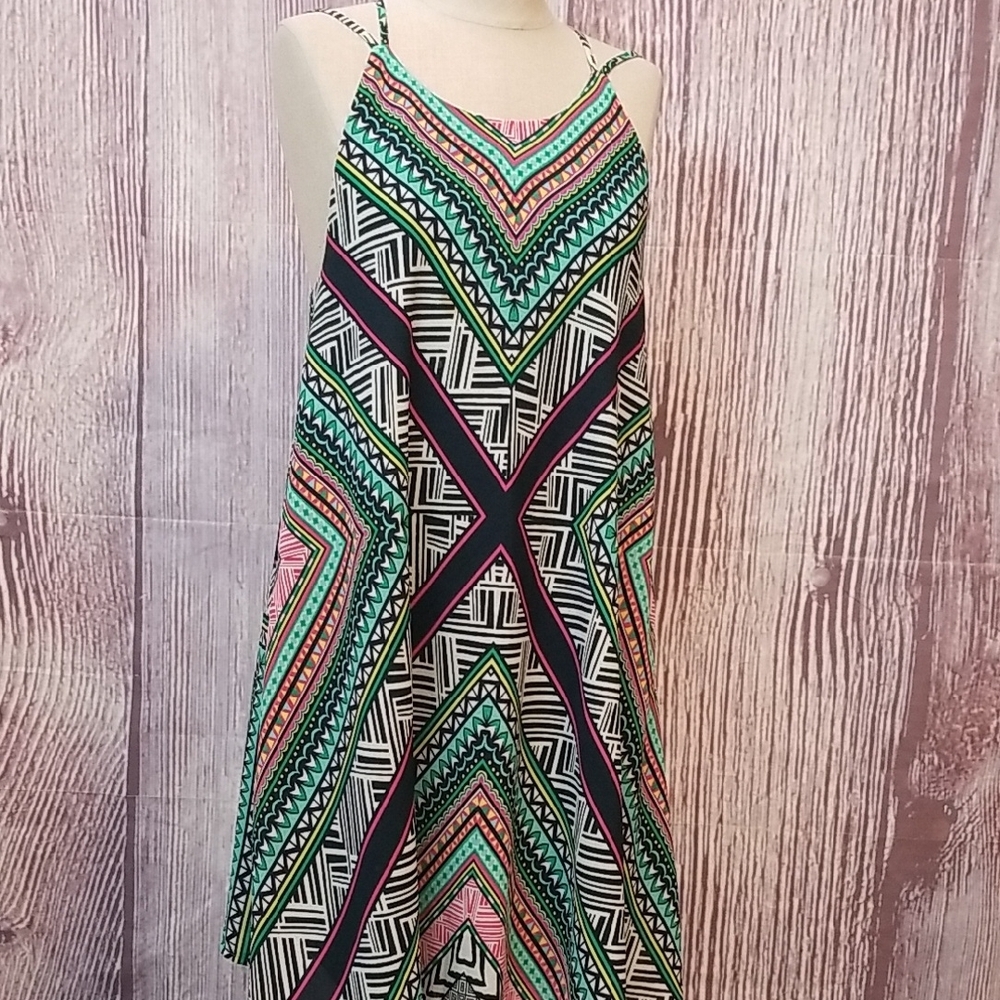 *LAST CHANCE ITEM!* Gianni Bini Geometric Sleeveless Shift Dress - Size Medium